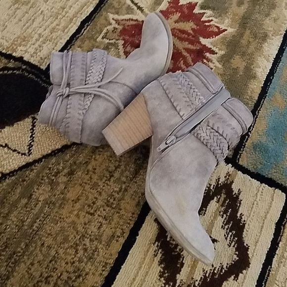 Fergalicious Shoes - Boots 💕🎀👢